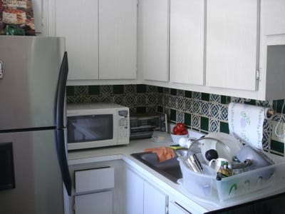 A 110 Kitchen.JPG