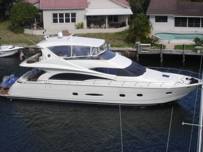 A 122 Marquis.JPG
