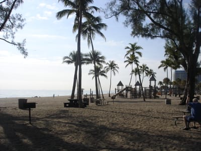 A 168 F L Beach.JPG