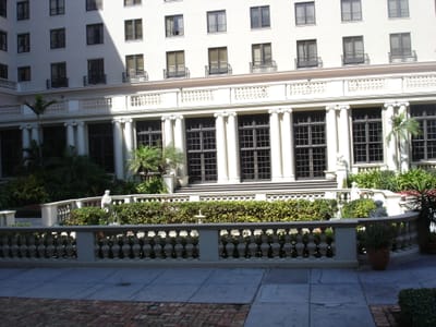 A 271 Courtyard.JPG