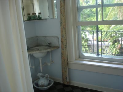 A 359 bath.JPG