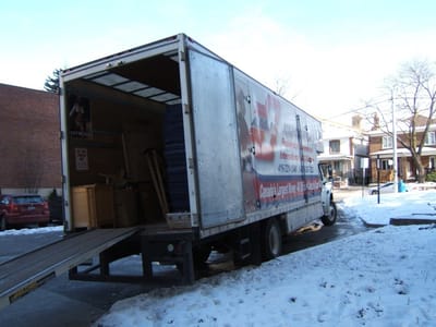 A-081 Cate's moving day 1.jpg