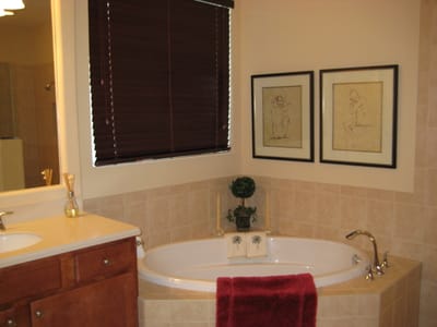 57 Master Bathroom.JPG
