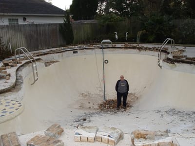 Pool repair time-Jan 13 10 Michael.JPG
