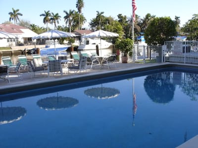 A084 The pool.JPG