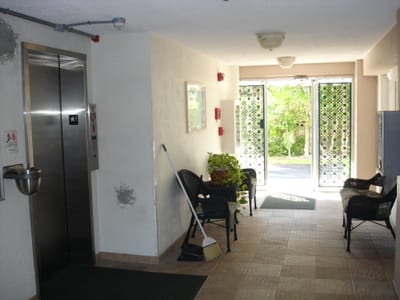 A087 Lobby.JPG