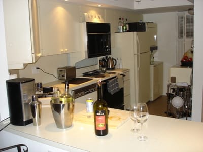 A099 Kitchen.JPG