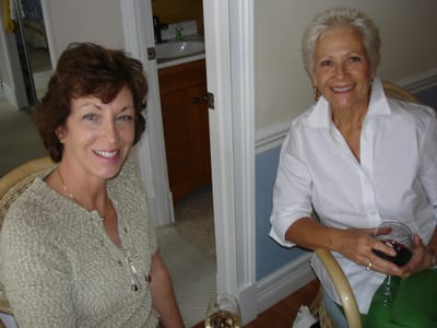 A147 Di and Gisele.JPG