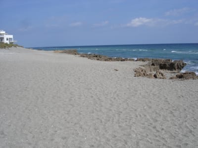 A173 Beach and Gilberts Bar.JPG