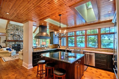 kitchen 2.jpg