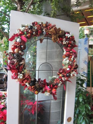 A008 Pretty Wreath.JPG
