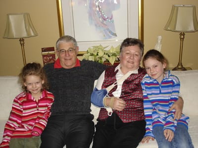 24-Judy,Jim, Sarah & Emma.JPG