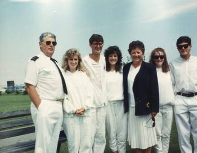img009.jpg