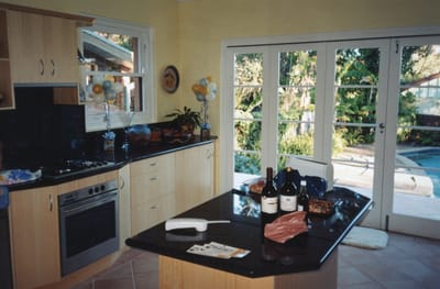 img006.jpg
