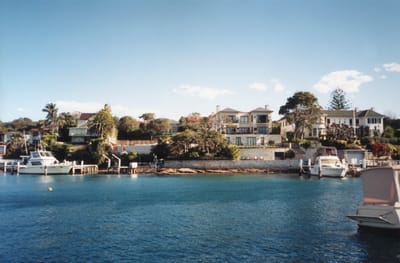 img025.jpg