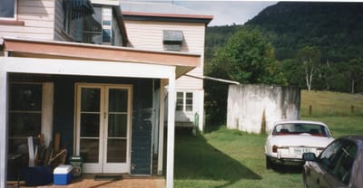 img033.jpg
