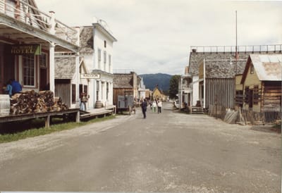 img077.jpg