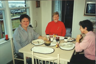 img025.jpg