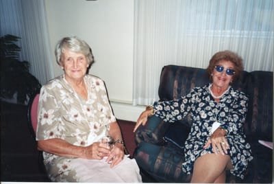 img033.jpg