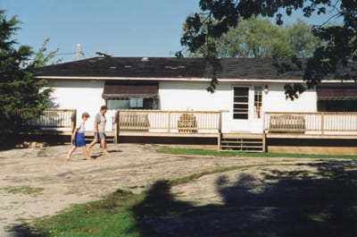img028.jpg