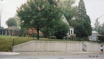 img205.jpg