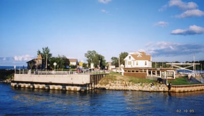 img044.jpg