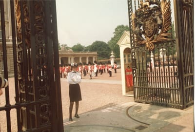 img048.jpg