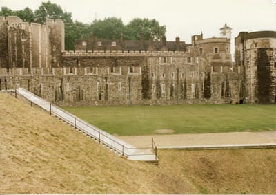 img050.jpg