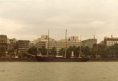 img072.jpg