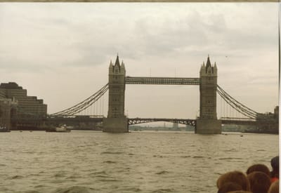 img077.jpg