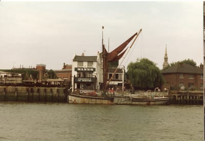 img081.jpg