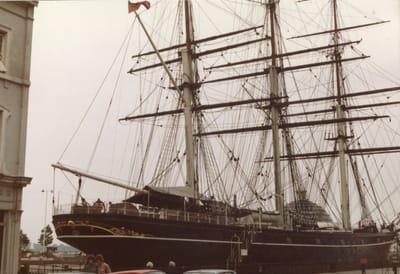 img084.jpg