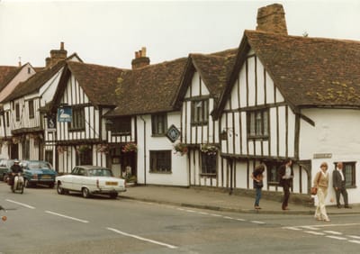 img094 The Swan.jpg
