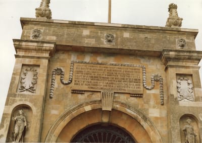 img130.jpg