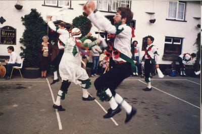 img042.jpg