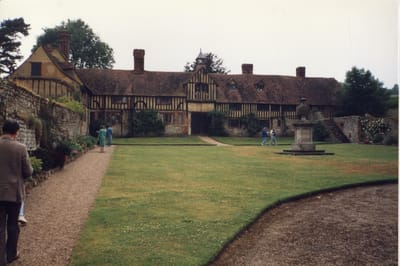 img071.jpg