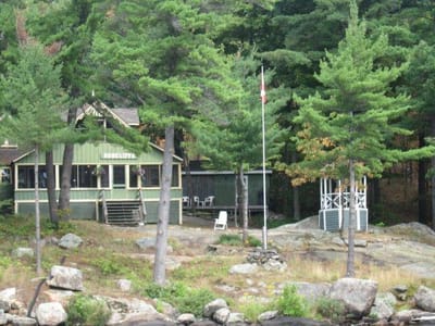 A002 Norcliffe 2012.jpg