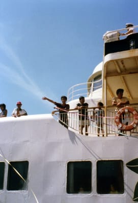 img051_3.jpg